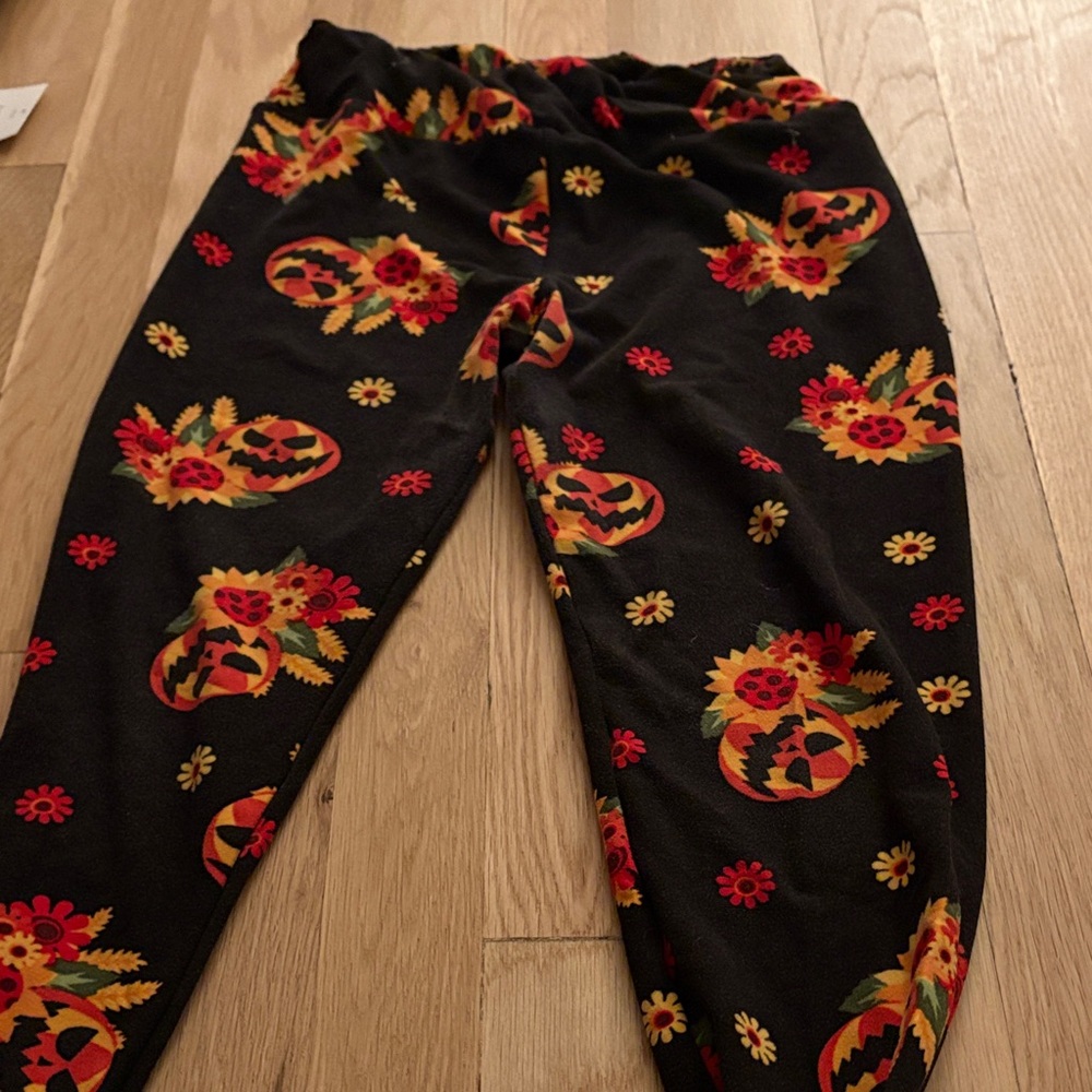 LuLaRoe Kids Black Leggings with Pumpkin and Floral Design
